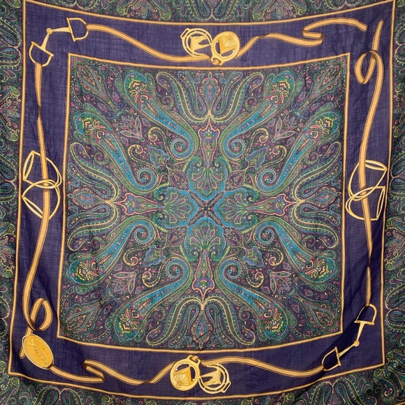 Gucci Vintage Wrap - Picture 6 of 8